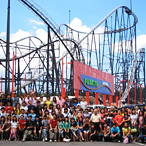 富士急ハイランドにて全体集合写真