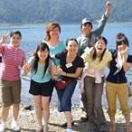 下山後、湖畔のホテル宿泊